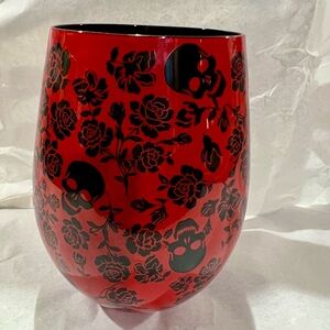 Gorgeous Red & Black Gothic Skulls & Roses Stemless Wine Glass 22oz